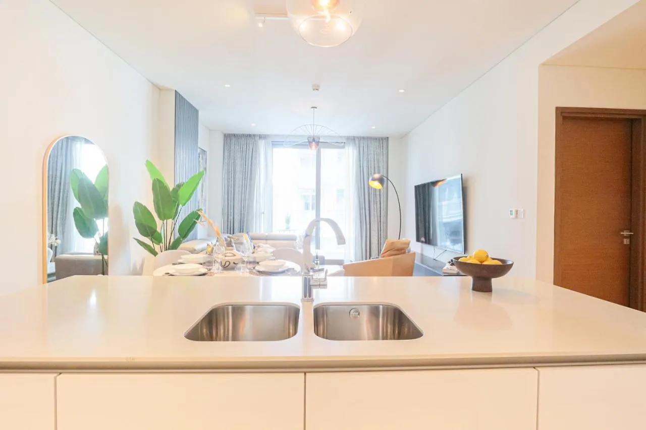 Higuests - Charming Retreat In Citywalk With Balcony And Pool Dubaï Appartement