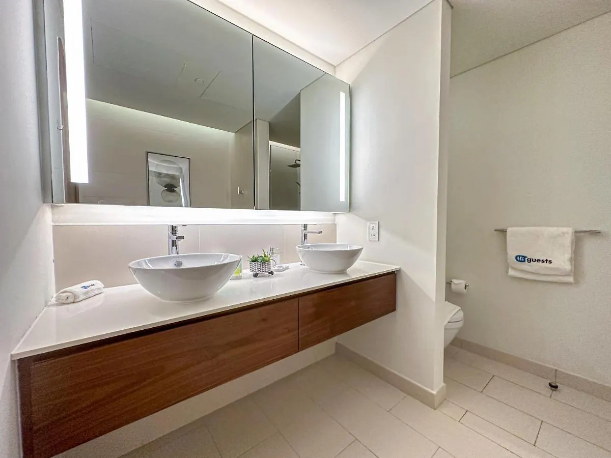 Appartement Higuests - Charming Retreat In Citywalk With Balcony And Pool Dubaï